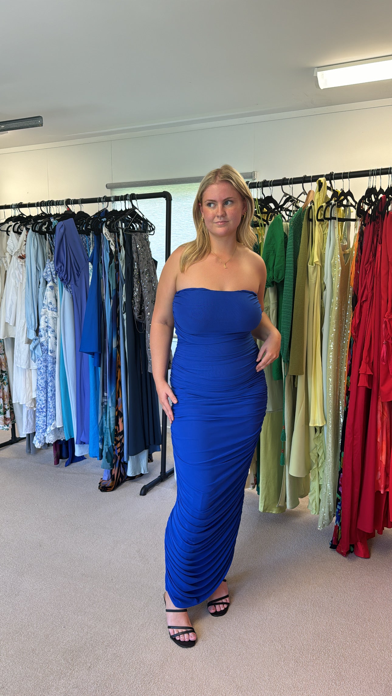 Ginni mesh tube electric blue – Dress Rentals by Neish