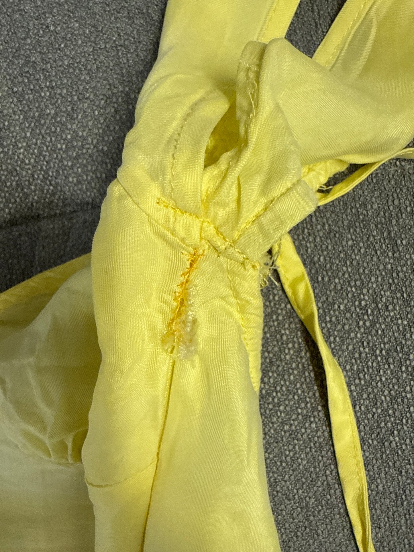 For sale Anna yellow set