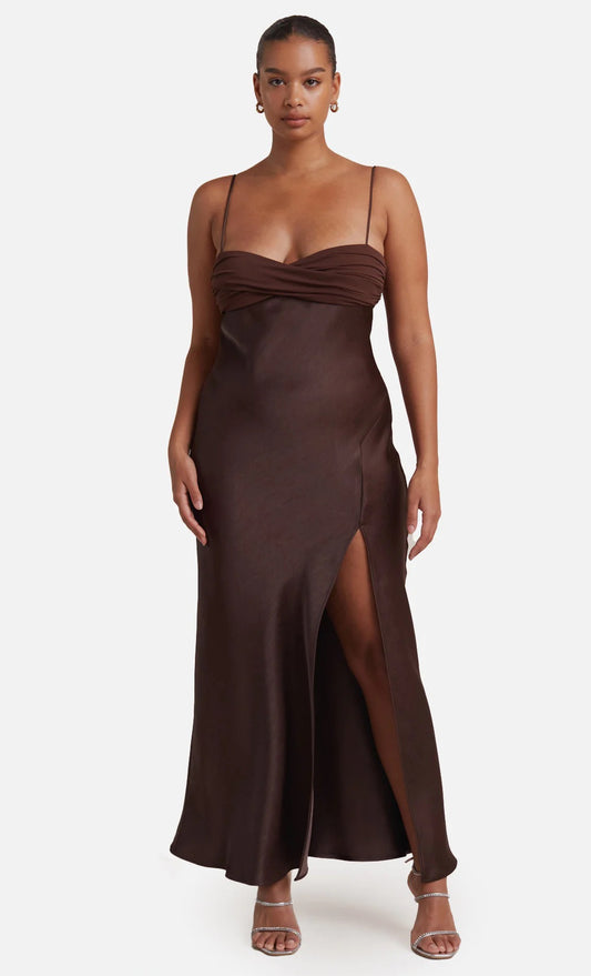 Julieta Maxi Brown