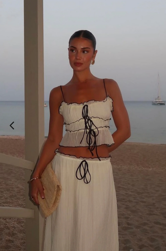 MAIDENS TIE DETAIL OVERLOCK SET