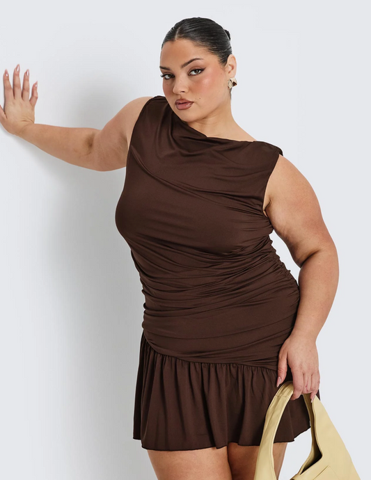 Mind reader ruched mini dress in brown