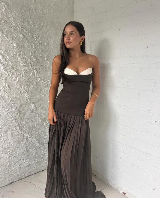 She is olla - Nicolette Dress Brown