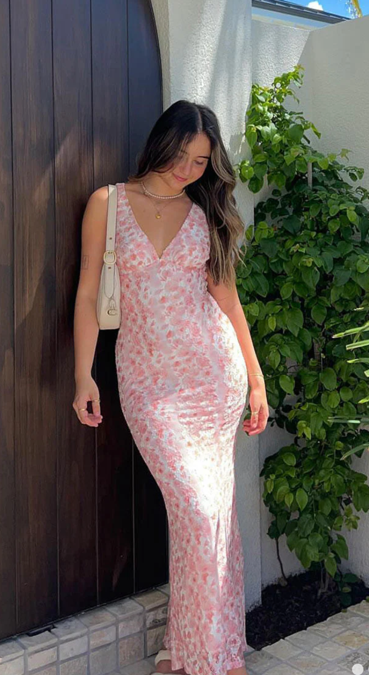 1. Farida Peach Lace Maxi Dress